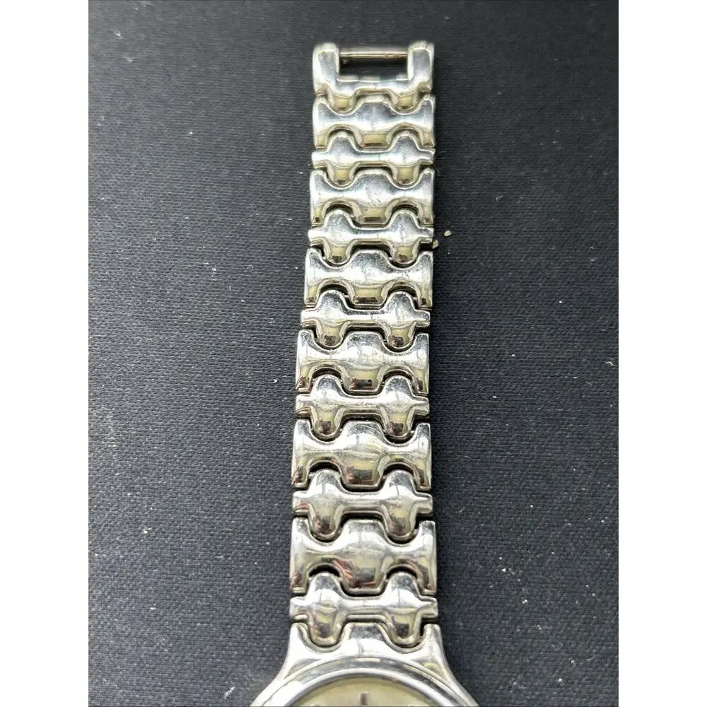 Geneva Silver Tone Women’s Quartz Watch